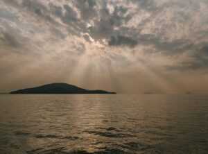 Why Drapizto Island Sun so Addictiv