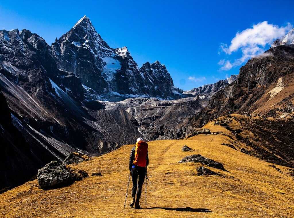 Nepal trekking culture